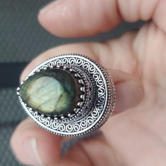 New Unique Labradorite 925 Silver Ring. - Picture 4 of 16